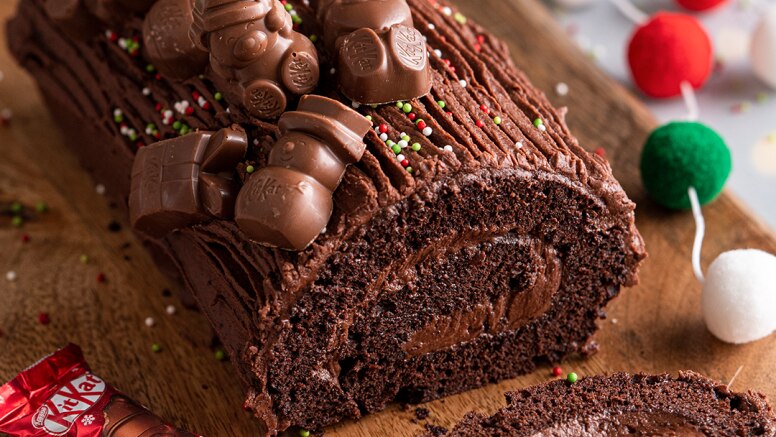 KitKat® Santa & Festive Friends Yule Log
